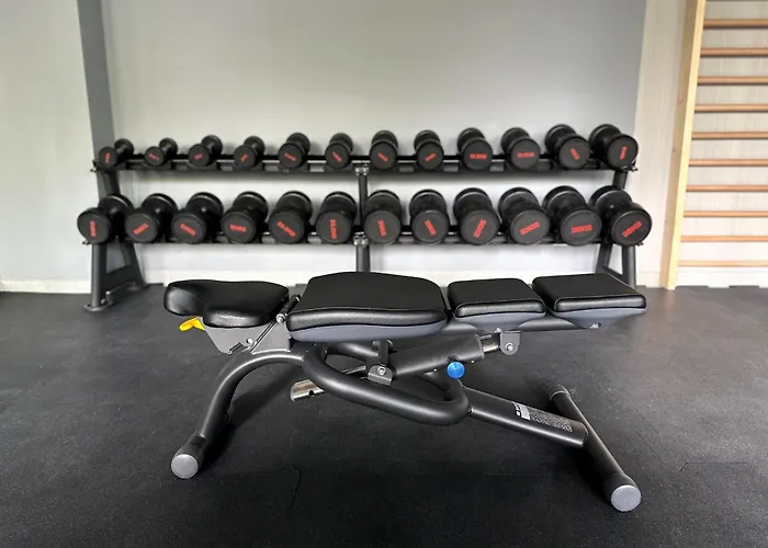 Al-dom Kasprowicza 20c Z Basenem Oraz Silownia